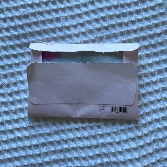 Glossier Limitied Edition Balm Dot Com Scarf - Picture 11 of 11